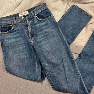 Reformation from Revolve. Size 26 long. Dark wash nice jean brand new condition